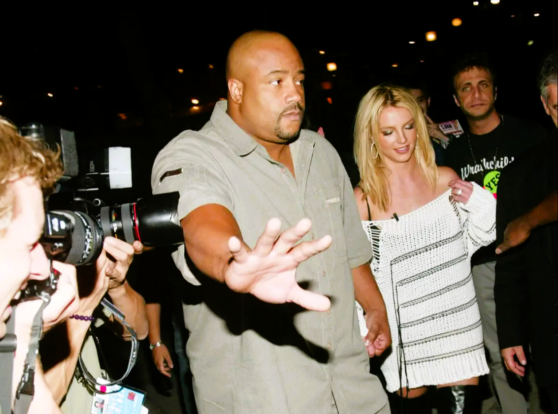 Britney Spears von Bodyguard ins Gesicht geschlagen! Eigener Bodyguard ...